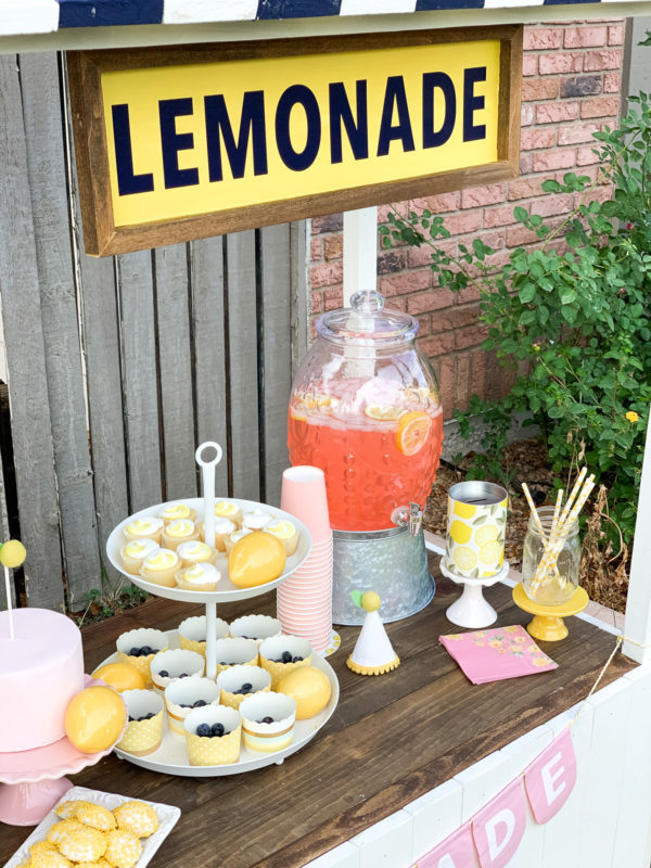 DIY Lemonade Stand 