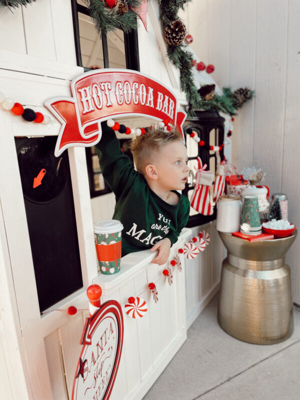 Playhouse Christmas Decor + hot coco bar